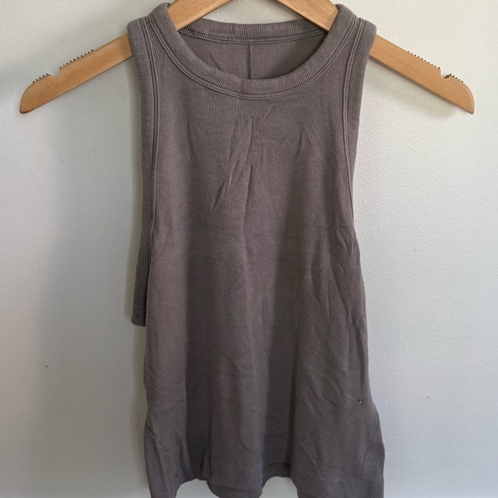 Lululemon hold tight tank